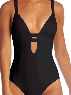 Vitamin A one piece swimsuit size M